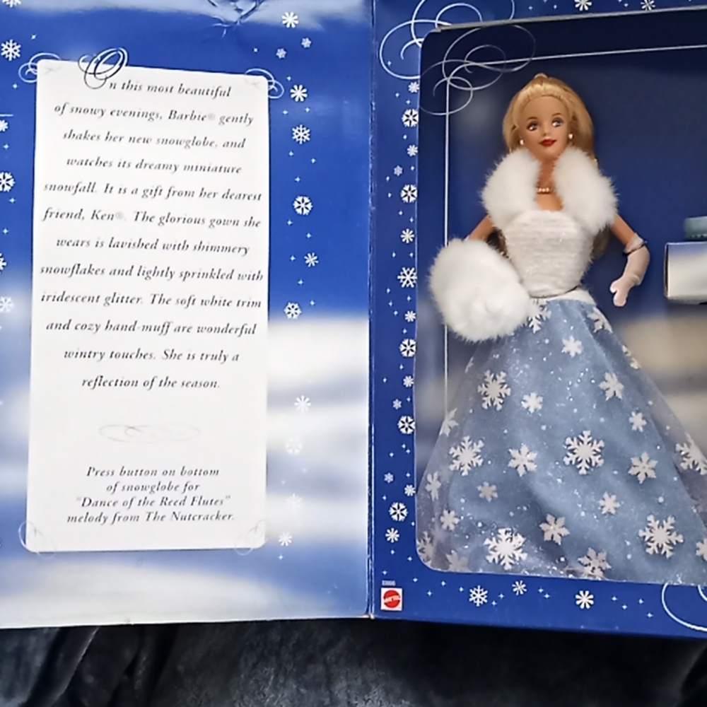 Barbie - Picture 2 of 4